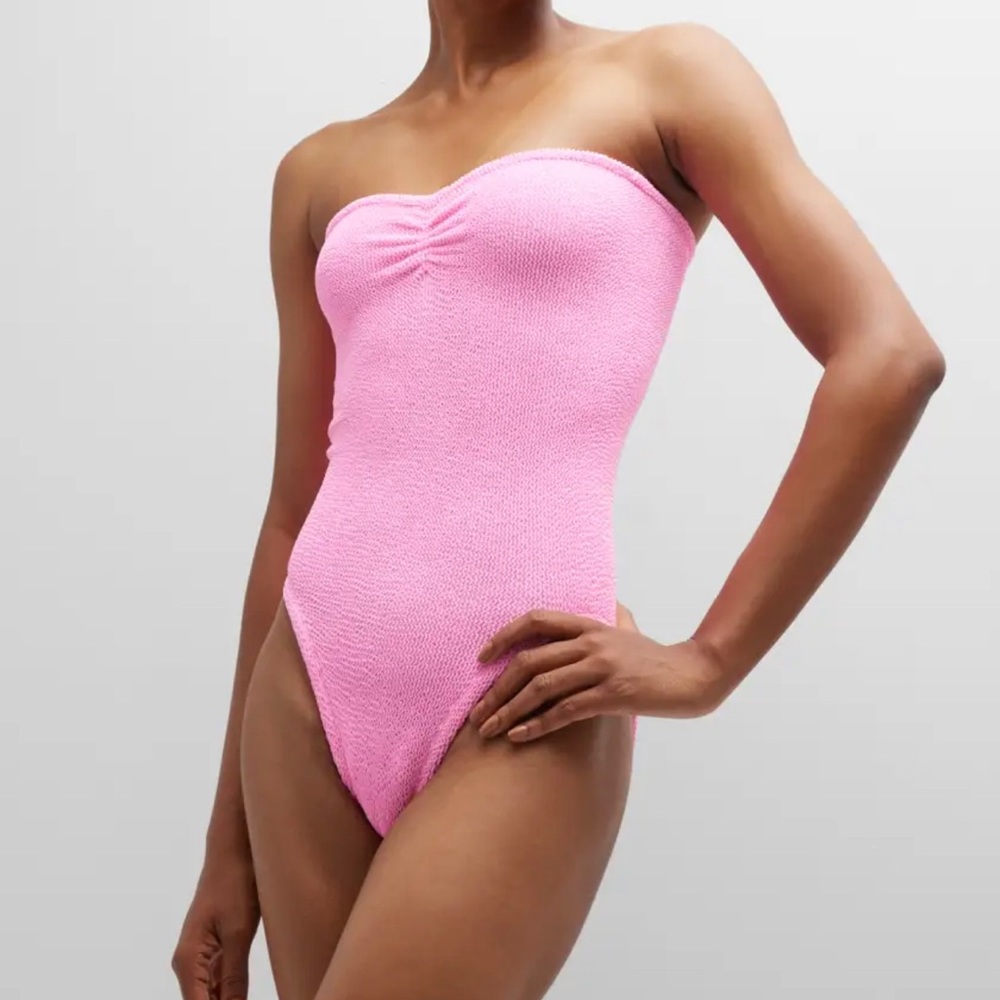 Hunza G Brooke crinkle one piece swim suit